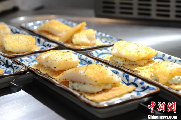 �������ݡ���e���Lζ���_ʽ�F�������������� �z