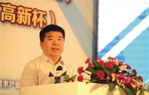 ����(chu��ng)���g���}Փ��Ҳ�Ǳ��ΛQِ�յ�һ�����c(di��n)�����գ�Փ����Ո(q��ng)�˶�λ������(j��)���e���ӣ����e�����@��(chu��ng)�I(y��)���ڻ�(li��n)�W(w��ng)�r(sh��)�������󱊄�(chu��ng)�I(y��)���f����(chu��ng)�¡��󱳾��£����ץס�C(j��)���ƏV�����(xi��ng)Ŀ������\(y��n)�ñ���(chu��ng)���g�������l(f��)չ�Ѵ�ȟ��c(di��n)�����c(di��n)���}չ�_������ӑՓ��