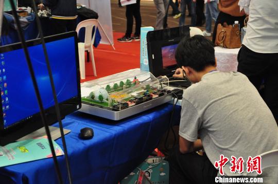 �D��ِ�¬F�����������] �z