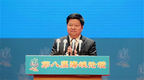 龍明彪主持第八屆海峽論壇 第八屆海峽論壇大會12日在廈門海峽會議中心舉行。中共中央臺辦、國務院臺辦副主任……