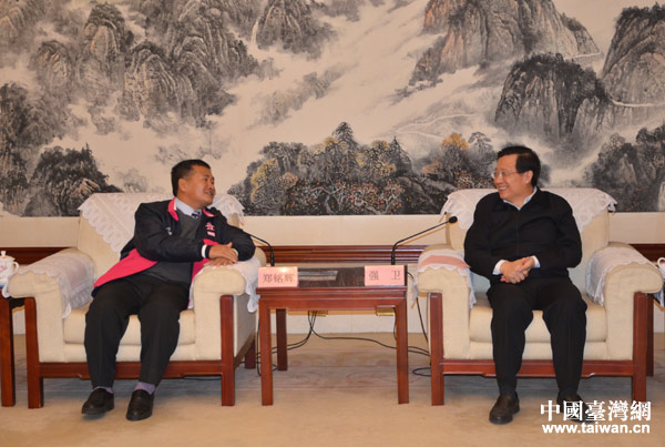 江西省委書記強衛親切會見臺灣道教總廟無極三清總道院大陸參訪團一行 江西省委書記強衛親切會見臺灣道教總廟無極三清總道院大陸參訪團一行