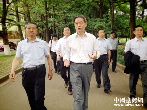 ���_�k���Ώ�־܊���M(j��n)���ϴ�W(xu��)