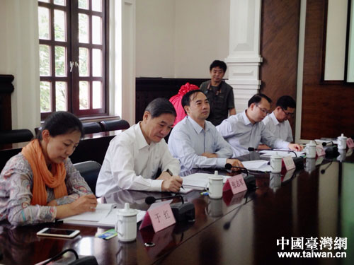 ��־܊���ε����ϴ�W(xu��)�{(di��o)��