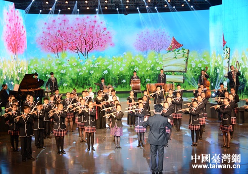 �Ϻ����º��ЌW(xu��)�c�_(t��i)���к���ЌW(xu��)�L(zh��ng)�ѹܘ�����