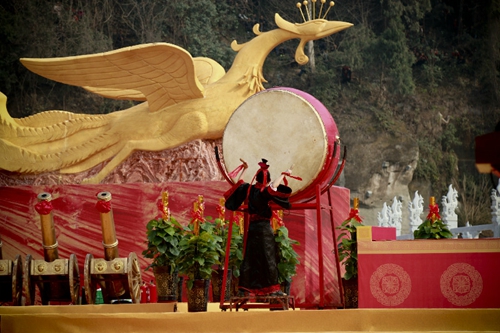 �ɰ�ͬ�������}ͤ���A��ĸ�H����