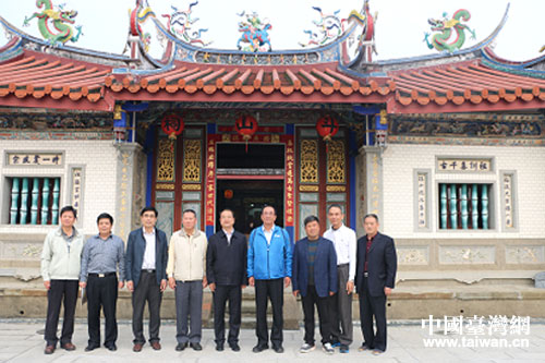 �m��h���_���L�F���û�ʒ�϶�ɽ����Ӱ