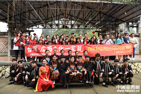 ���L�F�c���lͬ����Ӱ����