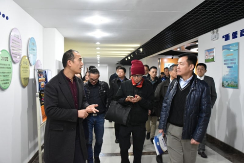 ���_�����ꄓ�I�R���С���ӈA�M�ɹ�