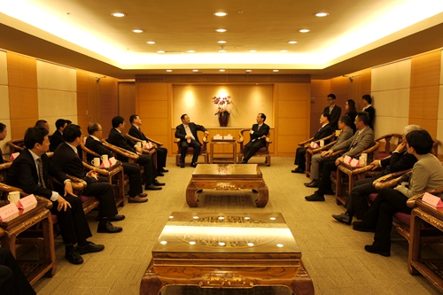 �Ĵ�ʡί��ί��ľʷ����Ҋ�±������L������