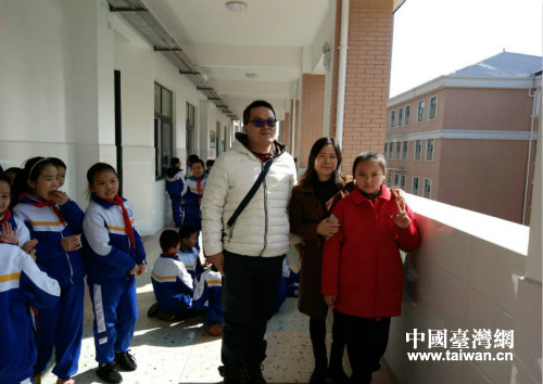 �_��С���Ѳ��꺭�M������У�ᣨ��һ����꺭���Ҷ����Ůʿ���������������