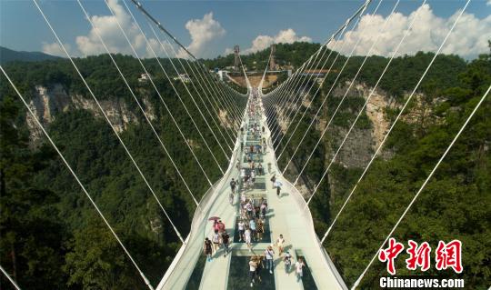 ���¶�������һ�ď��ҽ��{�Ȳ����򡣡��Y�ψD �z