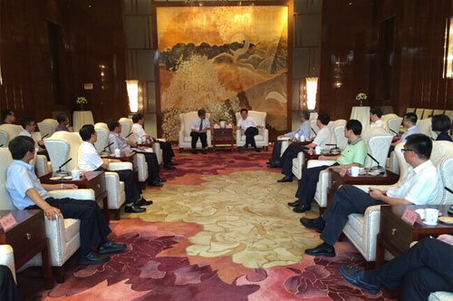 �K���_�f���^�֕�