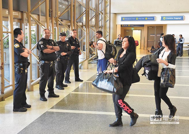 �_���W�߷Q���l��ȫ�����ξ�ʾ ���_��Ӱ푲���