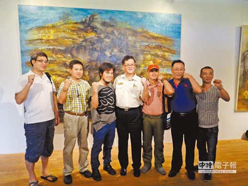 ���Ů���M���_���à��f(xi��)�������_���˷���ƫҊ