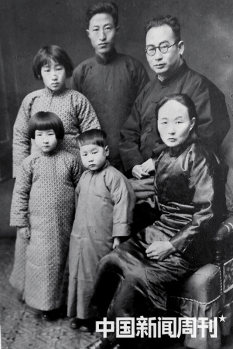 1937�꿹�𱬰l֮�����İ������y�Ĵ�ǰ��ȫ�Һ�Ӱ����քe�飺���H���t�_��ĸ�H�����䡢��ˏ����վ���ߣ��Լ������ǡ������ʺ�����������ܣ��Ĵ�С���� �D|�������ṩ