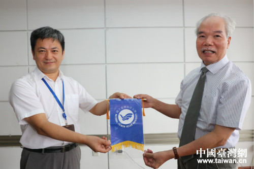 ���B�_������������������