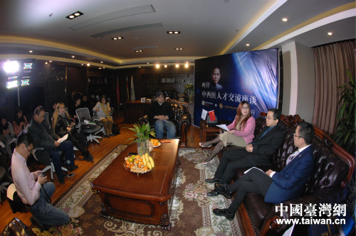 �ɰ�ݼӢ��Մ�����ɰ������t(y��)�˲�