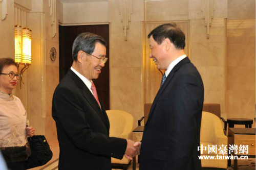 �Ϻ������L��(y��ng)��Ҋʒ�f�Lһ��