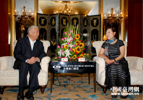 陜西省副省長王莉霞會見臺灣客人詹火生一行 陜西省副省長王莉霞會見臺灣客人詹火生一行