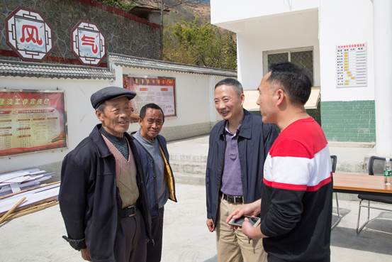 �f��: _19A0250