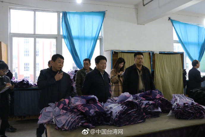 ���_�k�����������붨���{�� �P���_��lչ