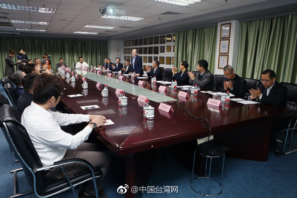 ���Y(ji��)һ�����ݸ�_��ץס�C�� ���ϴ�ꑽ�(j��ng)���l(f��)չ��܇