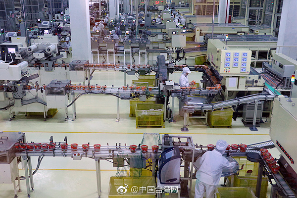 ���f(xi��)��(hu��)��(hu��)�L(zh��ng)ꐵ�����L�������������������^(gu��)ȥ��ϲ�g�Է�����