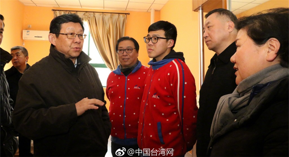 海協會會長陳德銘走訪臺資教育機構 看望慰問臺籍教師并座談交流