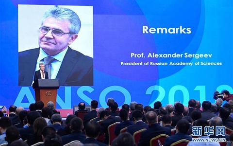 ��һ��һ·�����H�ƌW�M���˳�������ڱ����e��