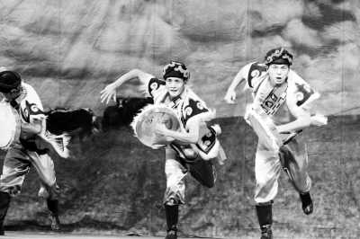 藏羌風(fēng)情舞動(dòng)臺(tái)北增進(jìn)了解衷心感恩(圖)