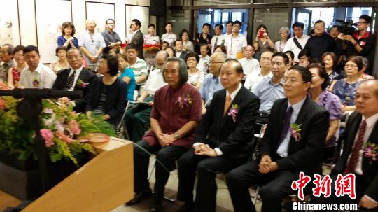 ������g(sh��)�W(xu��)Ժ���ڻ�������_(t��i)���k����չ