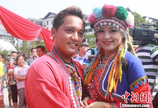 �ɰ�16�����˽�������ɽ�e�k���w��Y