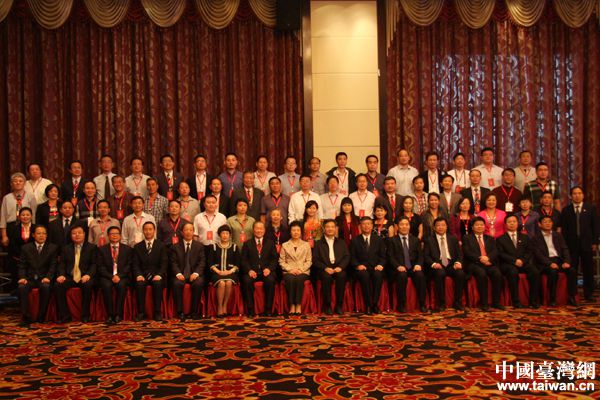 ������ӑ��ȫ�w�c���ɆT��Ӱ���