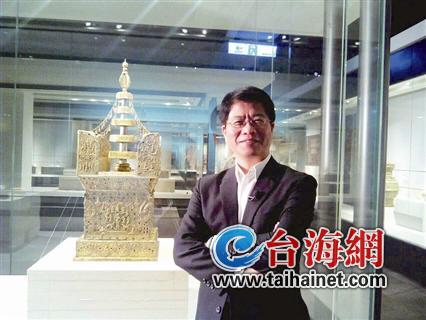 《國寶檔案》臺灣區主持人:土豪造就收藏市場 《國寶檔案》臺灣區主持人:土豪造就收藏市場