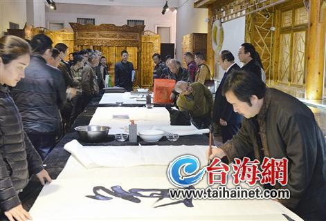 �ɰ����������[�������־���