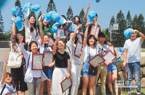 臺(tái)灣“專升本”招大陸學(xué)生7成學(xué)校招不到人