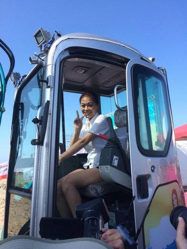 �_��Ů�����_�����C�h(hu��n)�u����Ŀ������ه�����