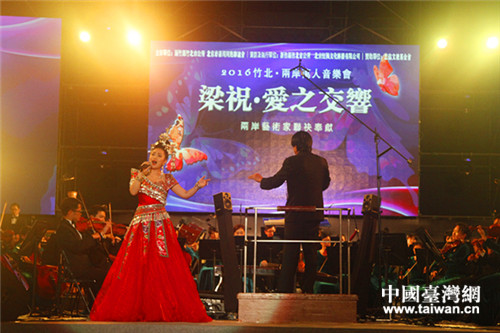 大陸“侗族歌王”王馨演唱《枉凝眉》 大陸“侗族歌王”王馨演唱《枉凝眉》