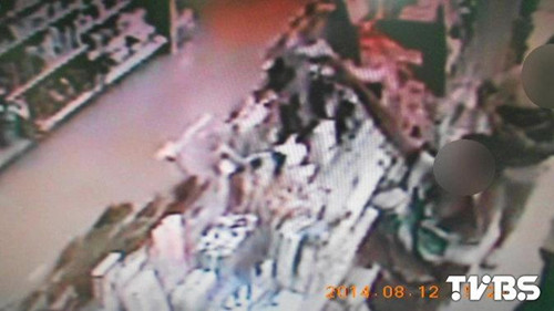 �_���Ƀ�ͯ��С�֠�С�֡�͵�u�� ݆�����L(�D)