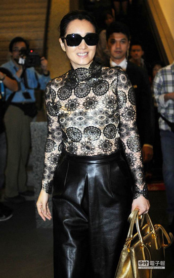 ����@�G���_ �Q�������ý��R��(�M�D)