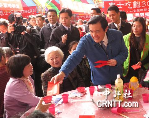 �RӢ�ŏ����l�t�� �جFС�R���L��