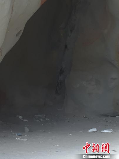 �׹�ɽɽ�_�����ǎr����(n��i)���F(xi��n)��������rʯ�� �Oz