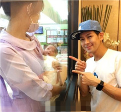 ��־�f̽������Ů ���ּҵ������ɐ�