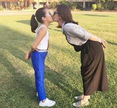 ���˶�̥�����LŮ���Z�o���c��ͩ�����H�H