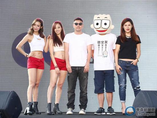 ղ���ۣ��У���ǰ�ϡ��������ˡ����ܲ̿�����СS������