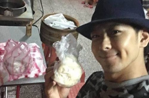 ���ǻ��l������־�fĘ�[�ɡ��z�^���~ͯ���B���D��