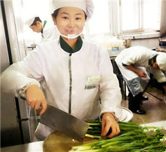 ���Kһ��Уʳ������Ů���߼t ������Ů��ƽ�����挦