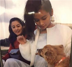 W��ħŮ��40�q�����u��19�qĸŮ�����δ��