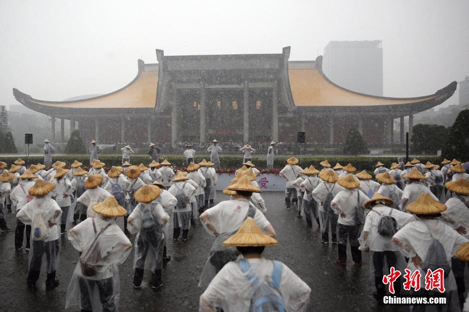 �_���ȝ��e�k�����Qԡ��Т�H�ж���������