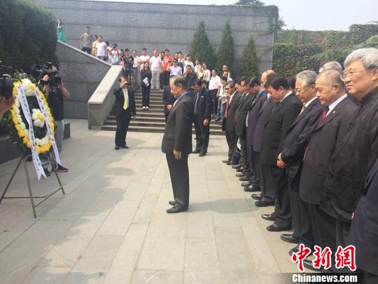 ������Ľ���ʅ��L�F�����yͬ���I��Ȧ��ȫ�w�C��Ĭ������ȡ��z